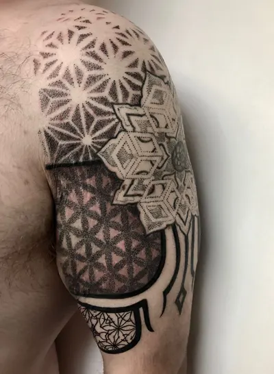 ShoulderSleeve